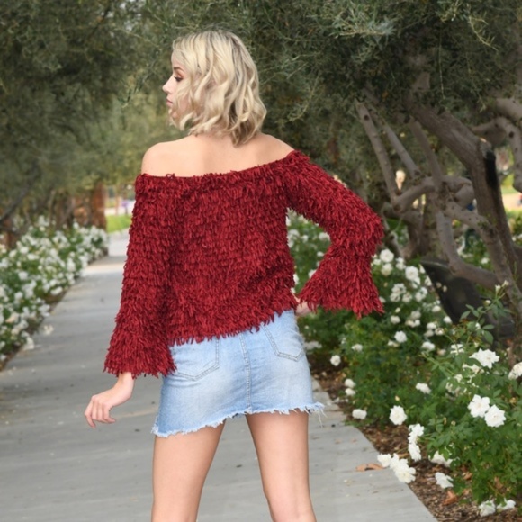 🤩Sale Fuzzy Fringe Top Off the Shoulder - Picture 3 of 5